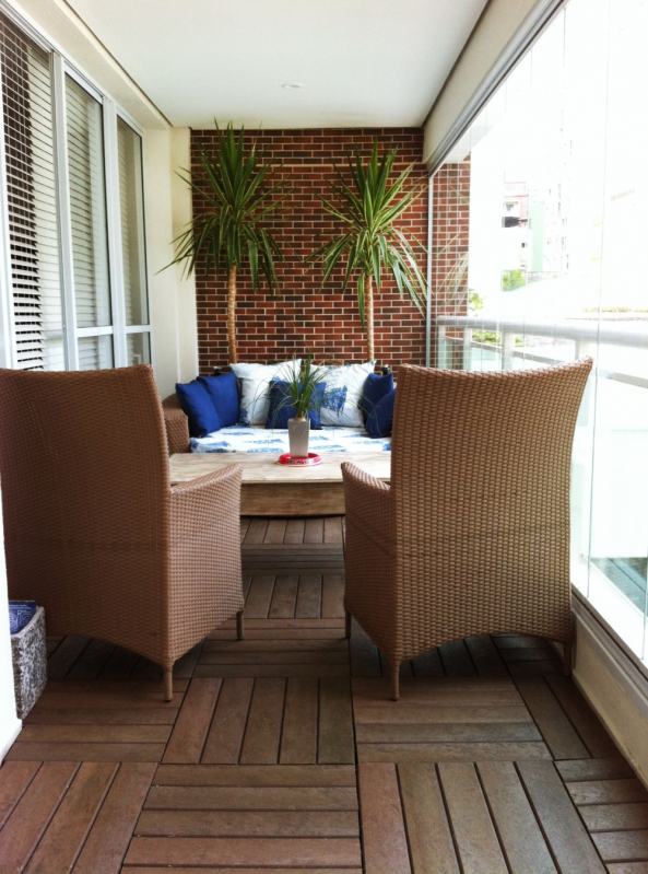Deck de Madeiras para Sacada de Apartamentos Jardim Tranquilidade - Deck para Parede de Apartamento