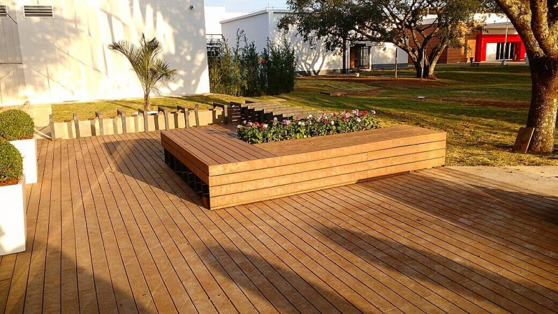 Deck de Madeiras para Sala Ibirapuera - Deck Residencial