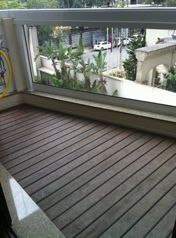 Deck para Varanda de Apartamento Pequeno Preço São Luís - Deck de Madeira Plástica para Apartamento