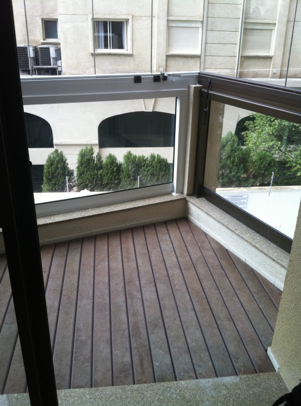 Deck para Varanda de Apartamento Pequeno Vila Augusta - Deck para Sacada de Apartamento