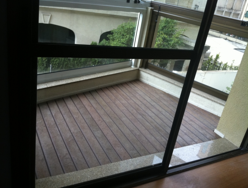 Onde Encontrar Deck para Varanda de Apartamento Pequeno Bragança Paulista - Deck para Sacada de Apartamento