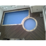 deck em PVC para piscina Bixiga
