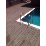 piso deck para piscina Luz